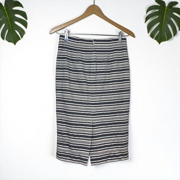 Ann Taylor Woven Stripe Pencil Skirt - Picture 3 of 10